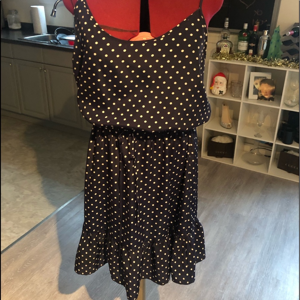 Dun dresses